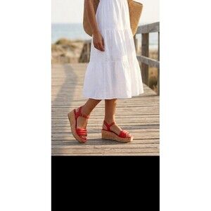 Franco Sarto Red Platform Wedge Sandals Women’s Size 7.5 Cork Heel Ankle Strap